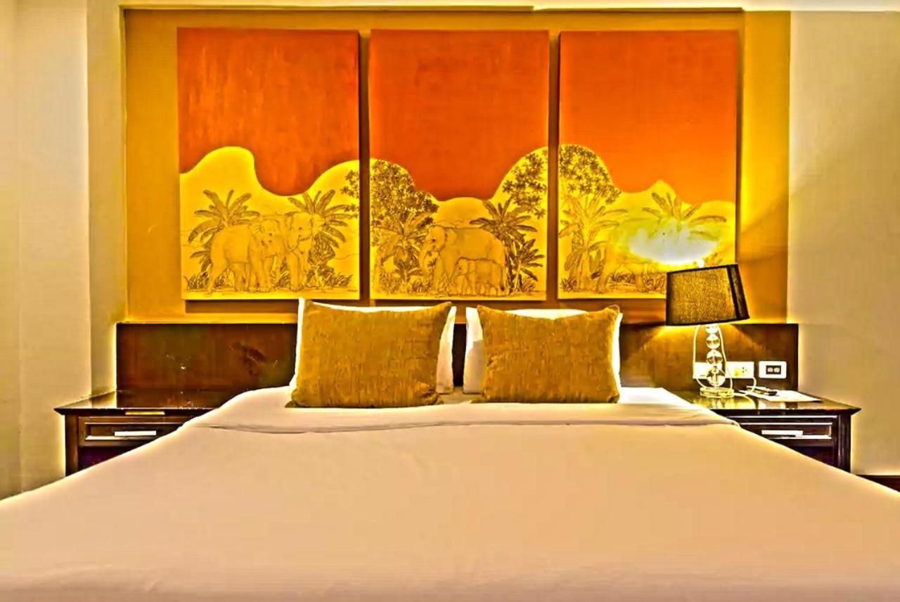 The Heritage Sathorn Suite Hotel Bangkok Exterior photo