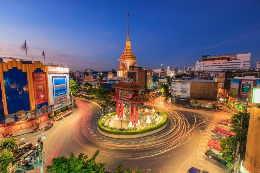 The Heritage Sathorn Suite Hotel Bangkok Exterior photo